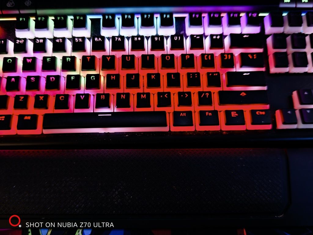 Hyperx alloy Elite RGB