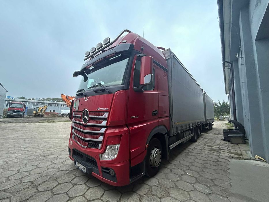 zestaw tandem 120m3 przejazdowy Mercedes Actros 2545 2 X 7,7 m STAN bd