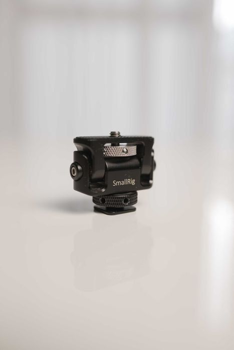 SmallRig 2346 Obrotowy uchwyt monitora zimna stopka