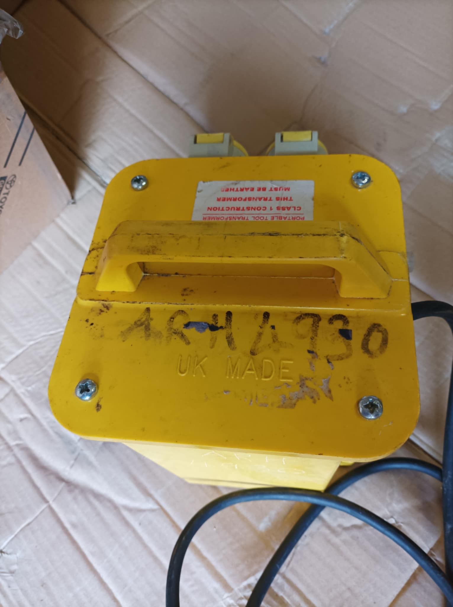 Transformator separacyjny 110V