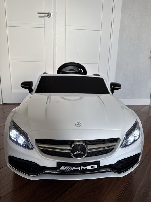 Електромобіль дитячий легковий одномісний Mercedes-Benz AMG с63s