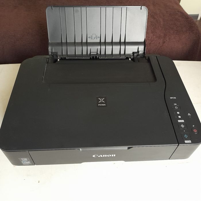 Drukarką Canon Pixma MP 230