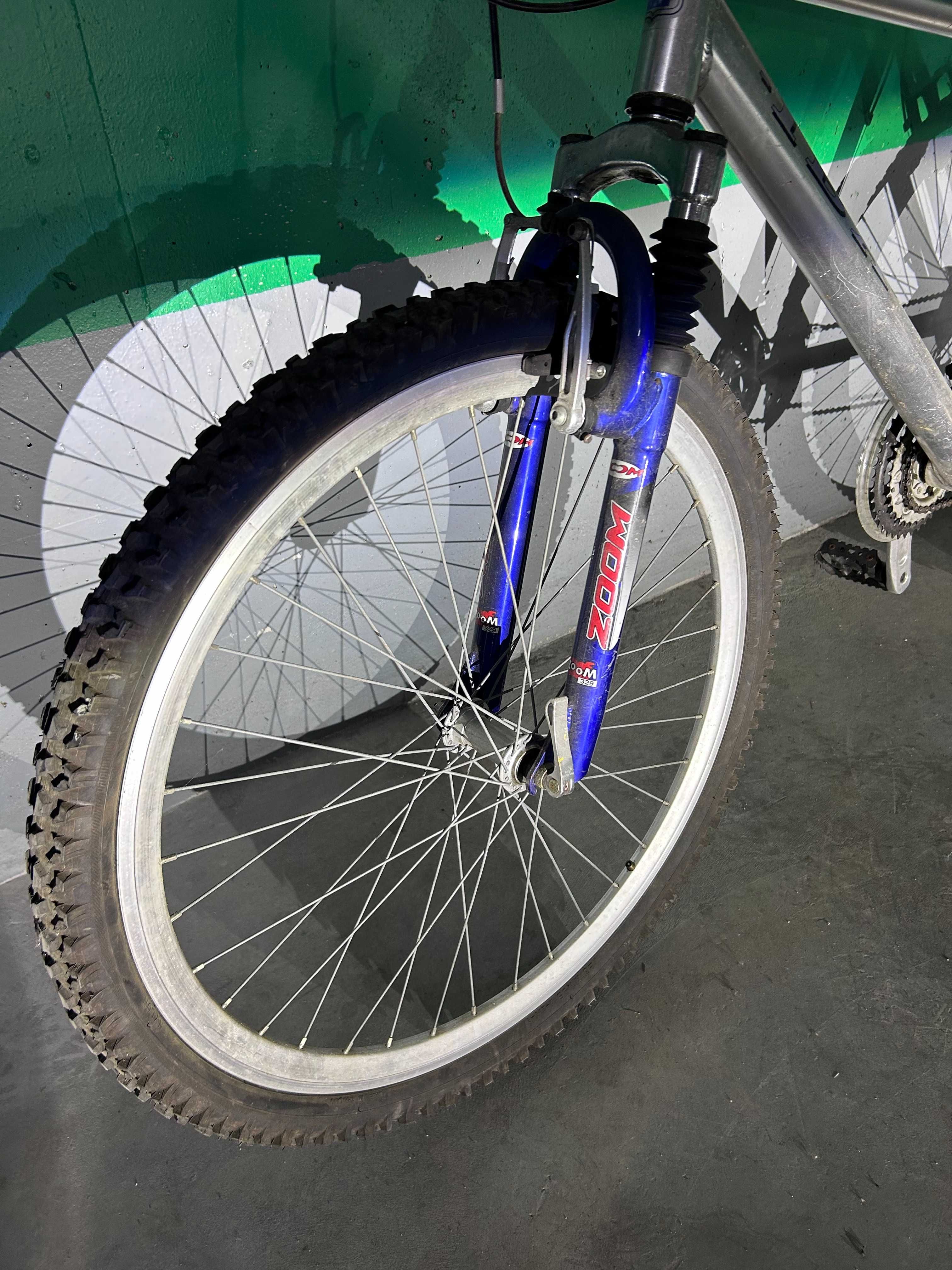 bicicleta IBA quase nova