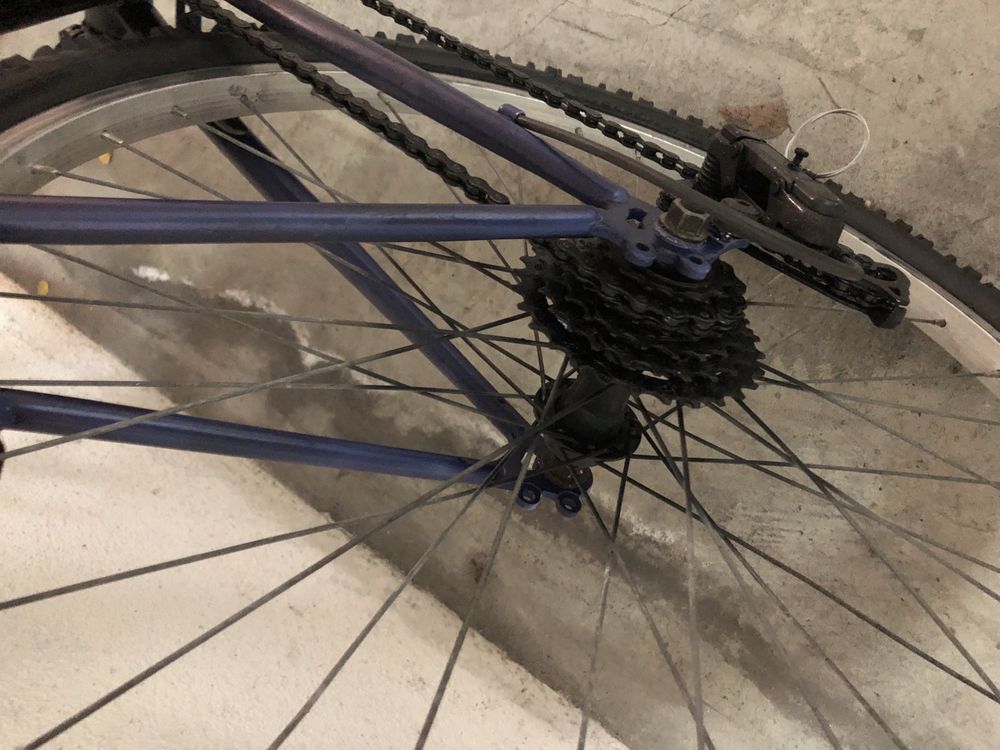 Bicicleta Usada à venda - Em bom estado