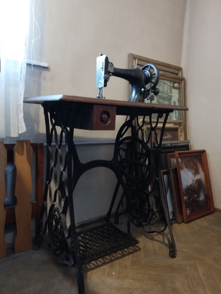 Przedwojenna maszyna do szycia Singer rok 1890