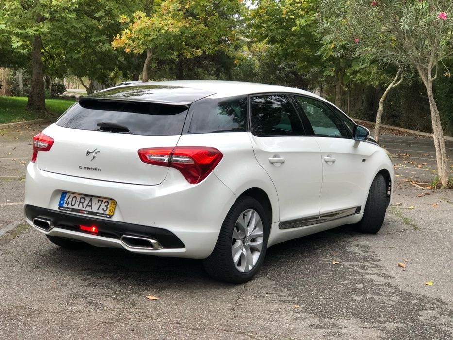 DS5 gasóleo/elétrico