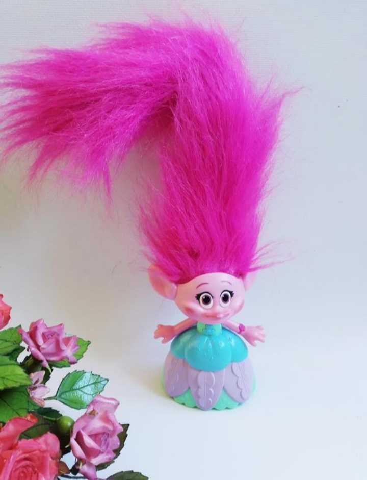 Интерактивная игрушка фигурка Розочка Тролль Troll Hasbro