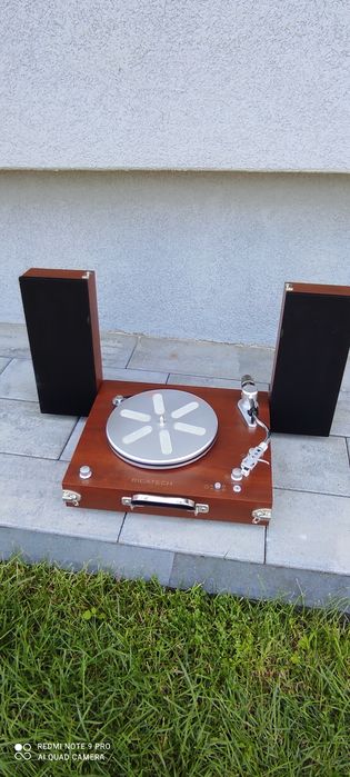 Gramofon Ricatech RTT99 Wooden Turntable