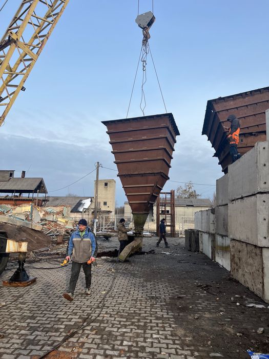 Продам бункер металевий від 10 до 30 куб