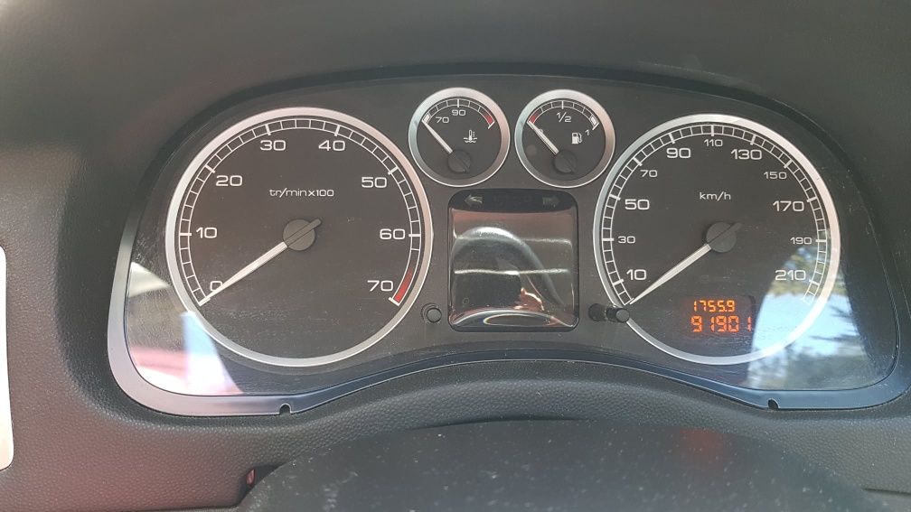 Peugeot 307, tylko 92k km, polski salon