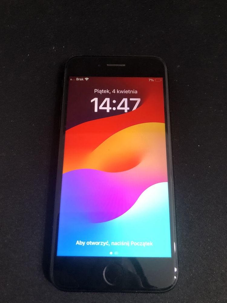 Iphone SE 2020 64GB 100% Sprawny 4 Etui Ladowarka Okazja!