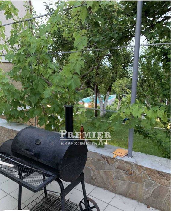 Продам сучасний двоповерховий будинок