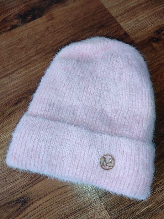 Шапка зимова жіноча