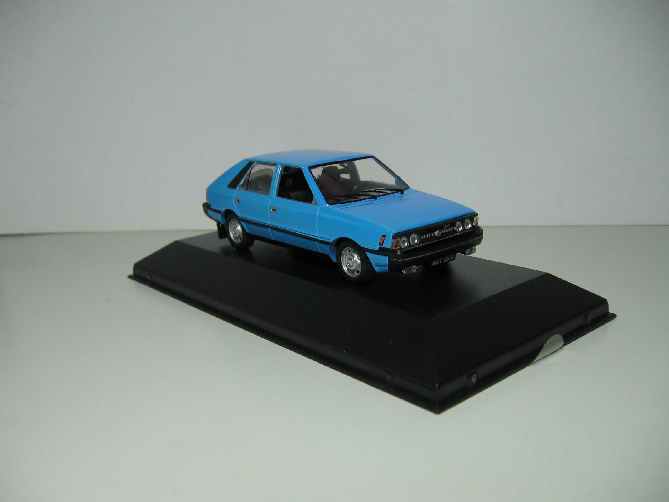 FSO Polonez 1978 г. 1/43 (IST Models 069)