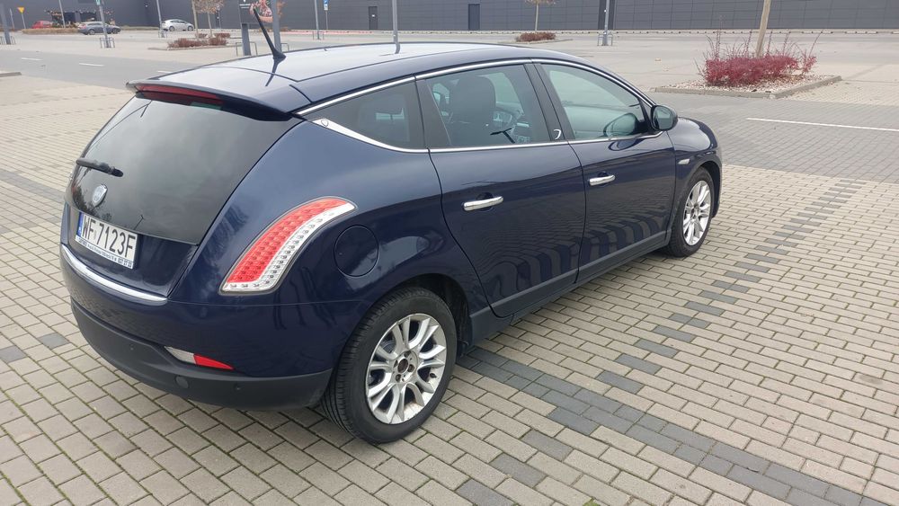 Lancia Delta 1,4 Multiair Silver 2011