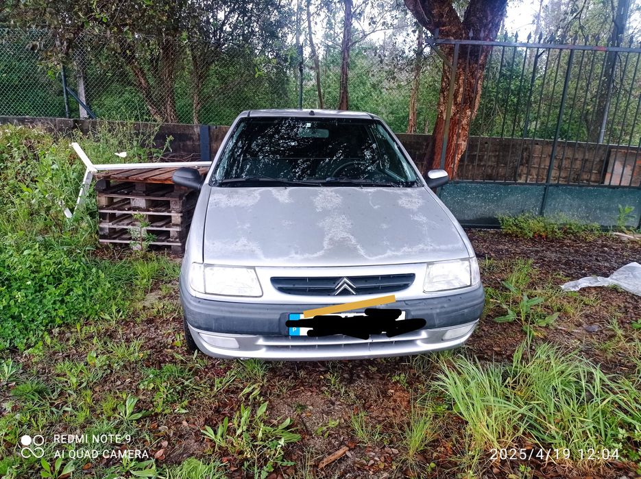 Citroen Saxo 2 lugares sem motor com documentos