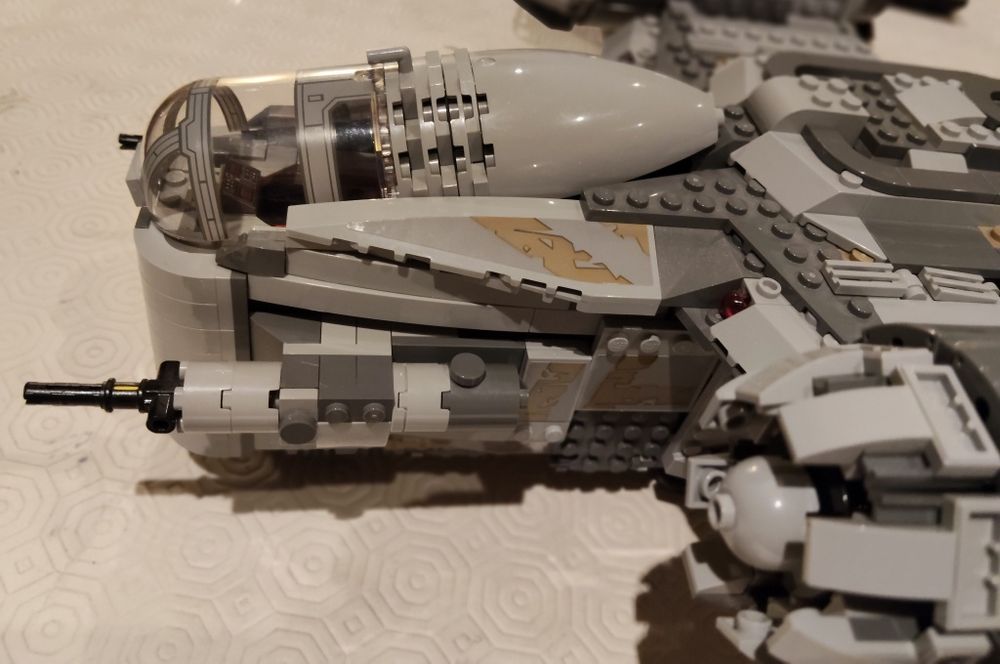 Lego 75292 The Razor Crest Mandalorian