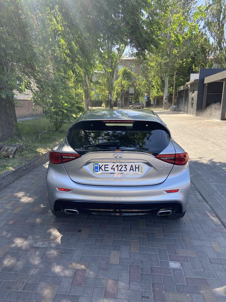 Infiniti qx30 2017