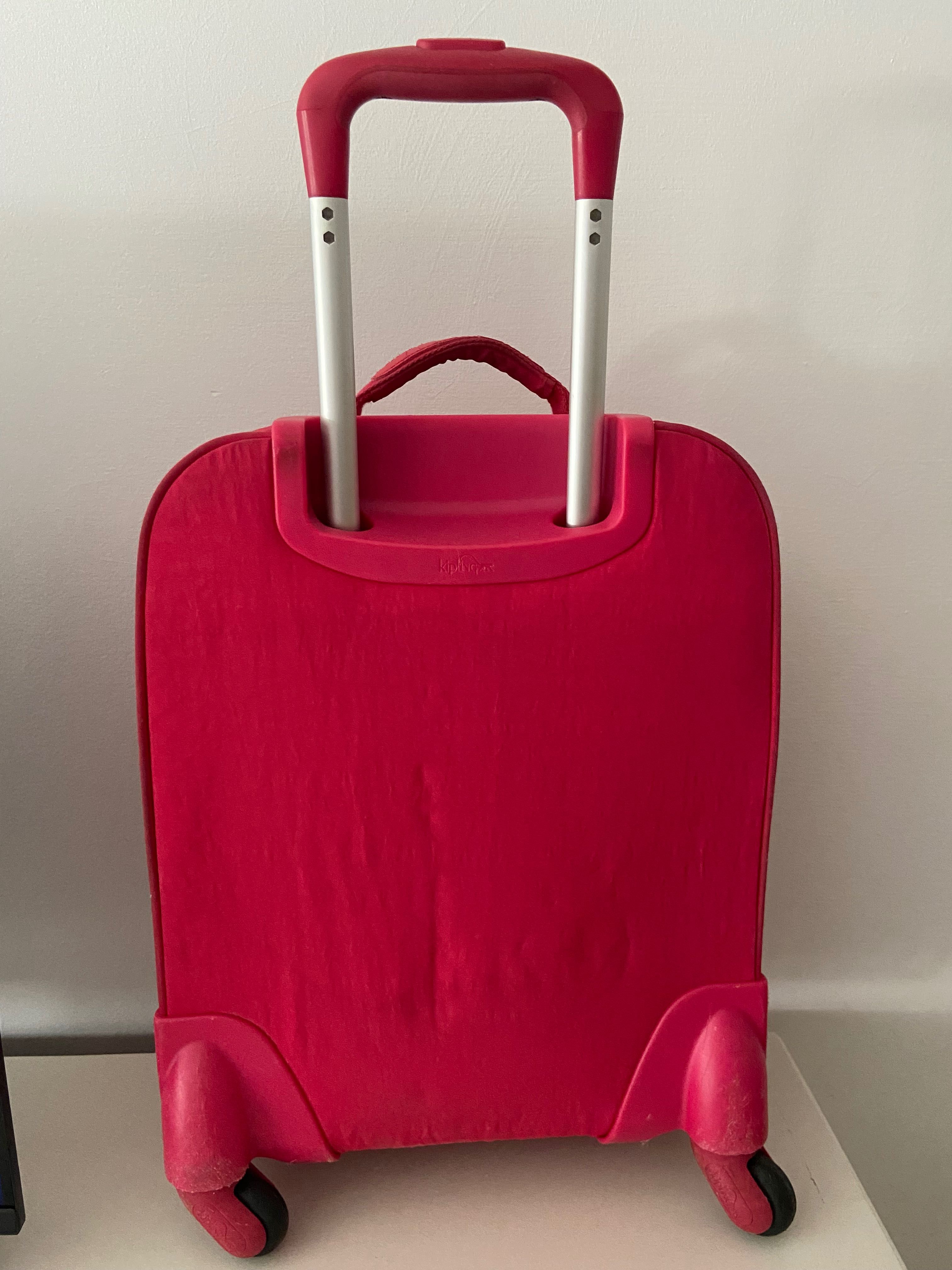 Mochila Kipling Pink com rodinhas