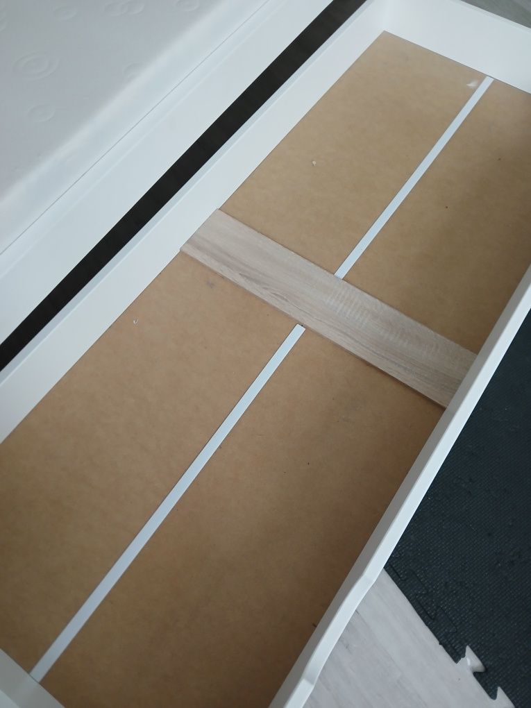 Łóżko drewniane 120×200 stelaż materac szuflada komplet. Okazja
