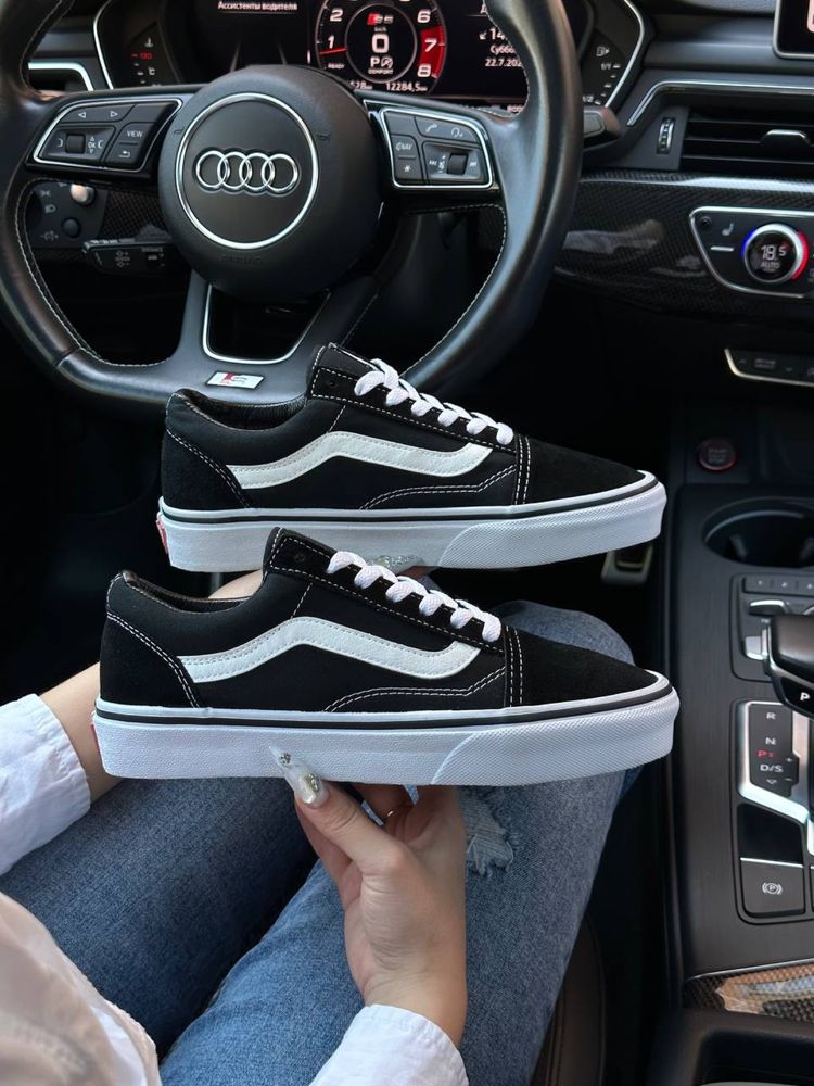 Женские кроссовки ванс Vans Old Skool Black White Premium [36-40]