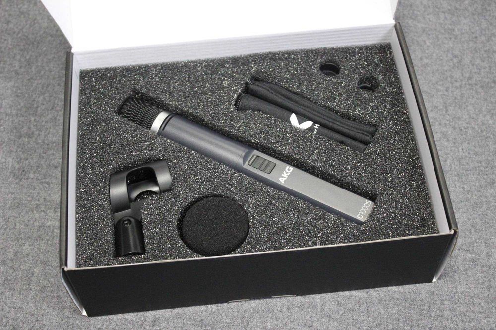Студійний мікрофон Akg C1000s