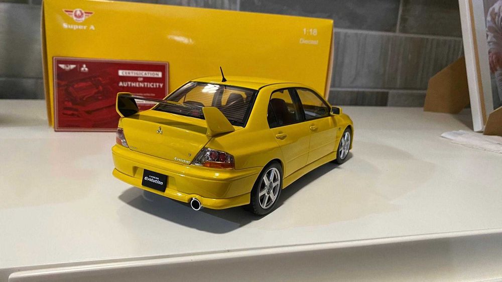 EVO 8 1:18 SUPER A