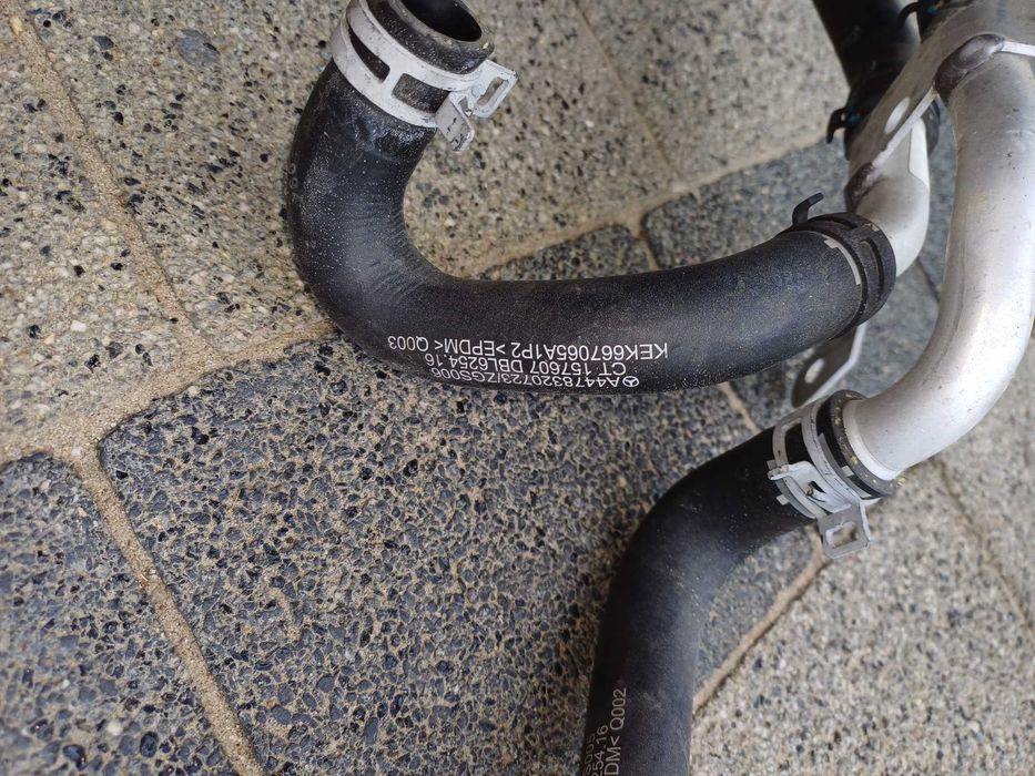 Przewód wąż  chłodnicy wody mercedes vito A447 vito447