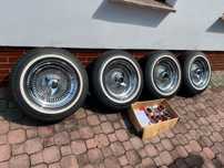 Felgi druciane chromowane+opony whitewall 205/75R15 kopmlet 4 sztuki