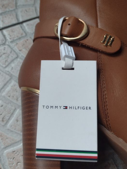Tommy Hilfiger botki ze skóry naturalnej 40