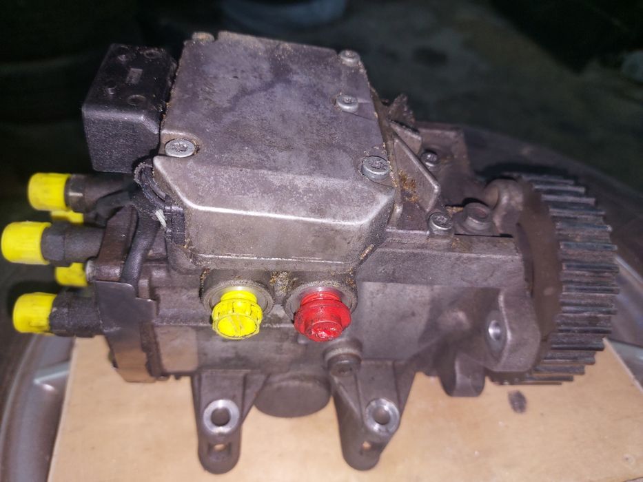 Продаю ТНВД Ауди 106М