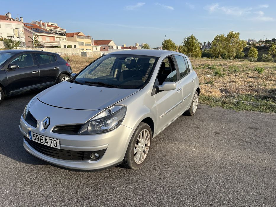 Estou a vender Renault Clio 1.5 DCI