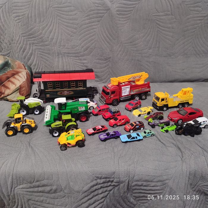 Машинки трактори спец техніка