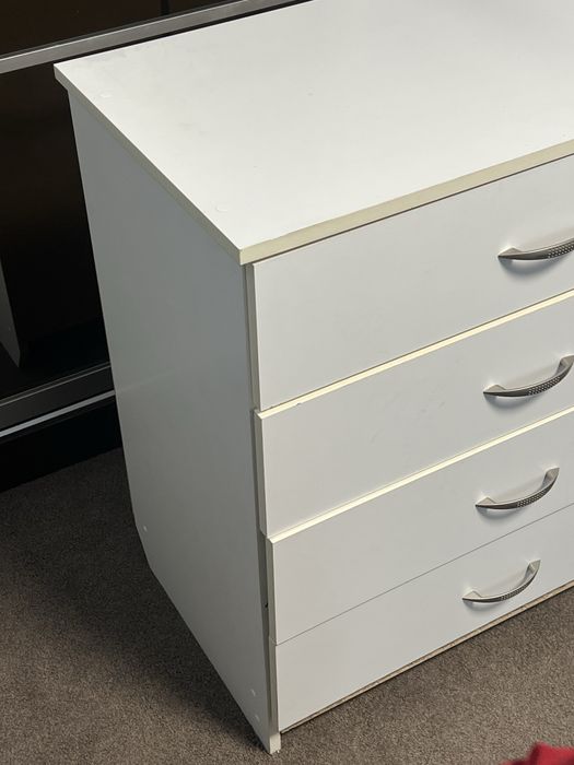 Комод Білий з шухлядами 4 шухляди