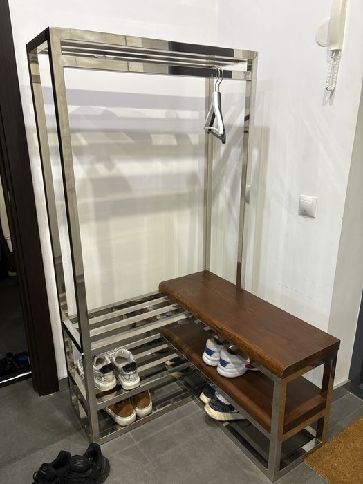 Продам стелаж для взуття і верхнього одягу