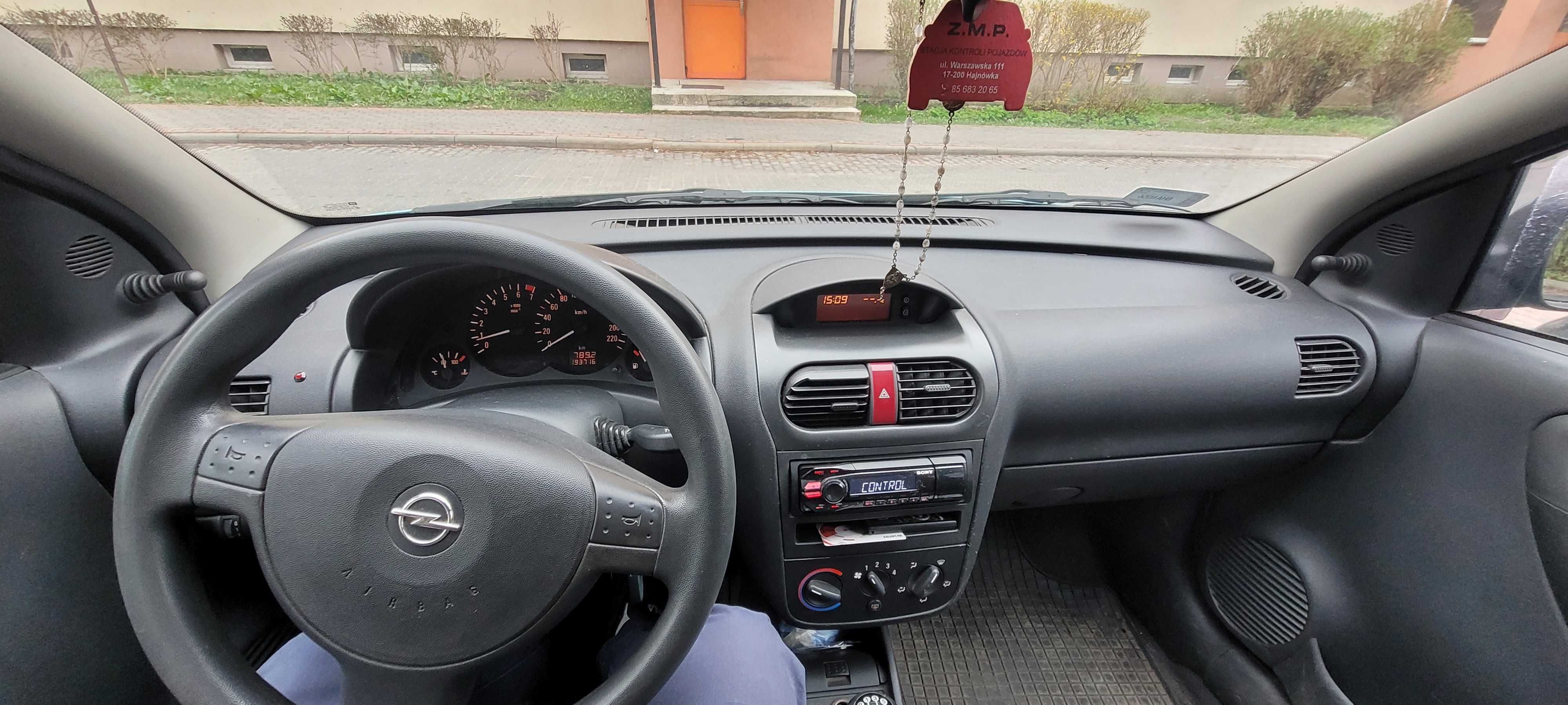 OPEL Corsa benzyna, pojemność 1,0, polski salon