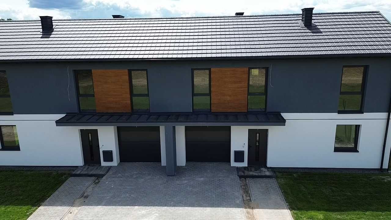 DOM, segment bezczynszowy, pow. całkowita 106,09 m2, parter + piętro
