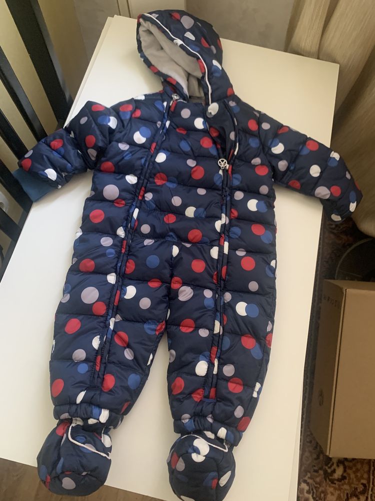 Продам детский комбинезон