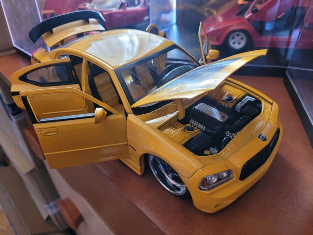Model Dodge Charger R/T, 1/18, Jada Toys