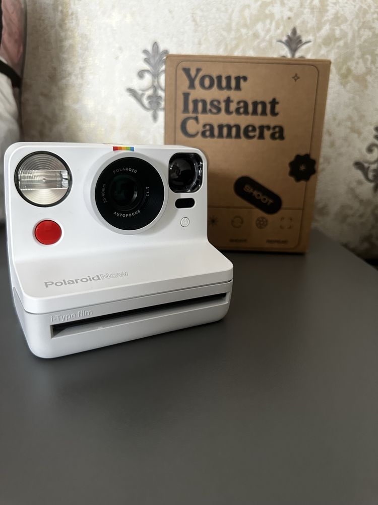 Камера моментального друкування Polaroid