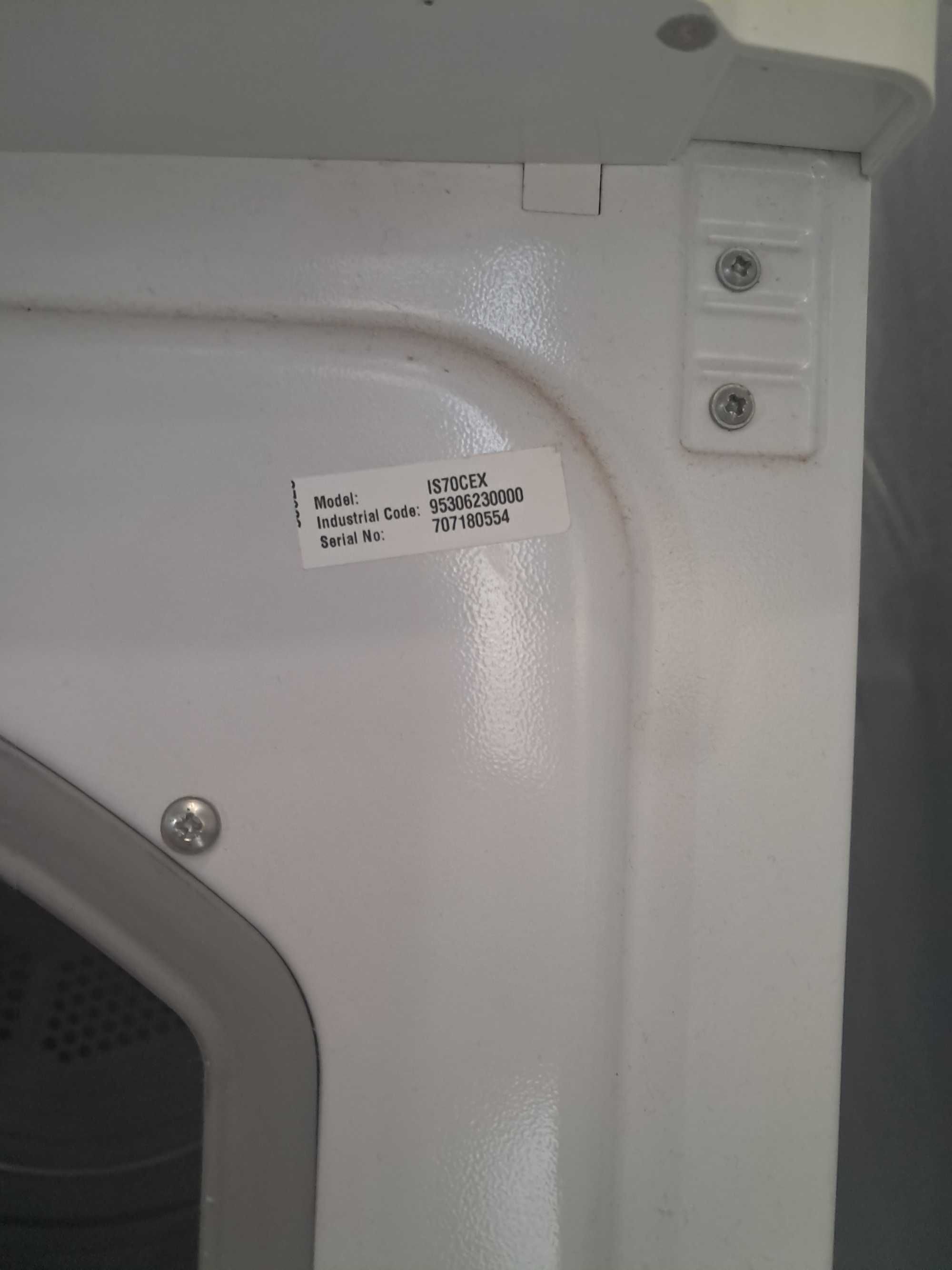 Máquina de secar roupa indesit IS70CEX 7kg
