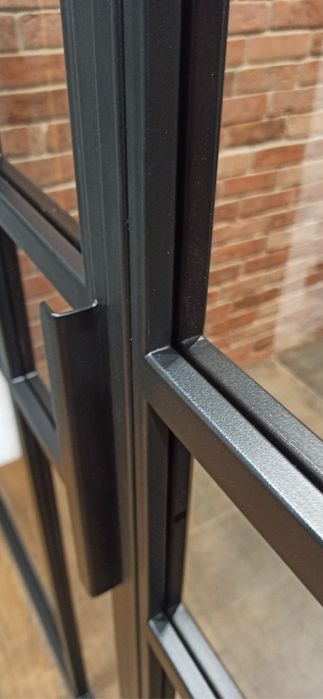 Drzwi i ścianki loftowe na wymiar