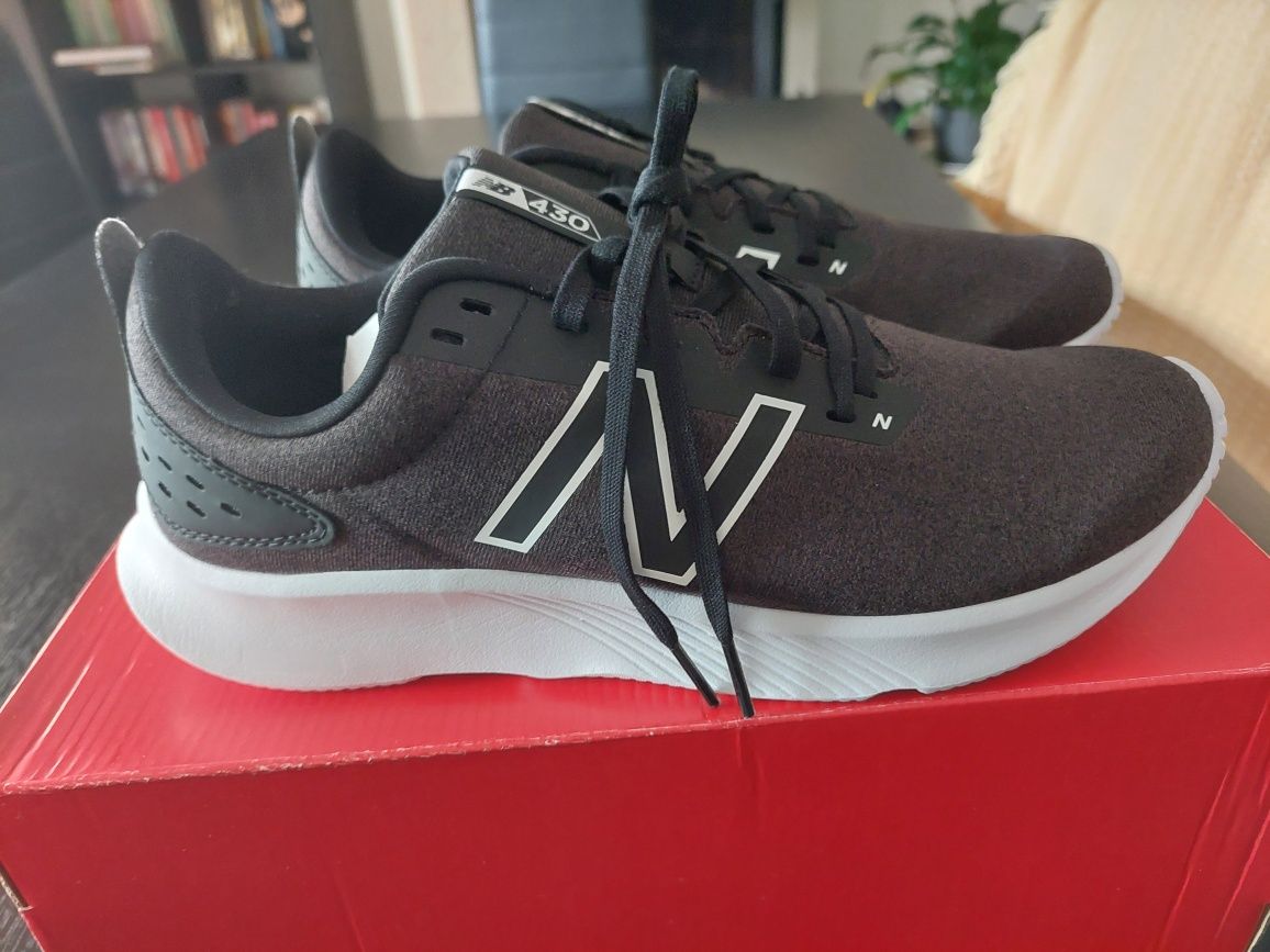 Sapatilhas NOVAS homem new balance tamanho 44.5