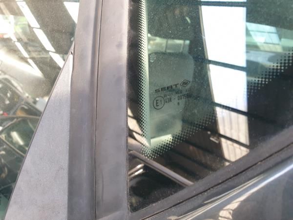 Vidro do painel trás esquerdo SEAT Ibiza IV (6J5, 6P1)