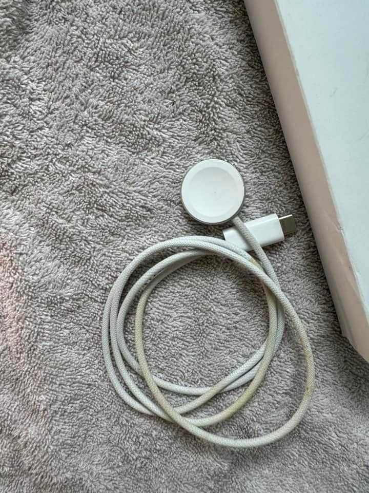 Apple Watch Series 9 GPS + Cellular 41mm