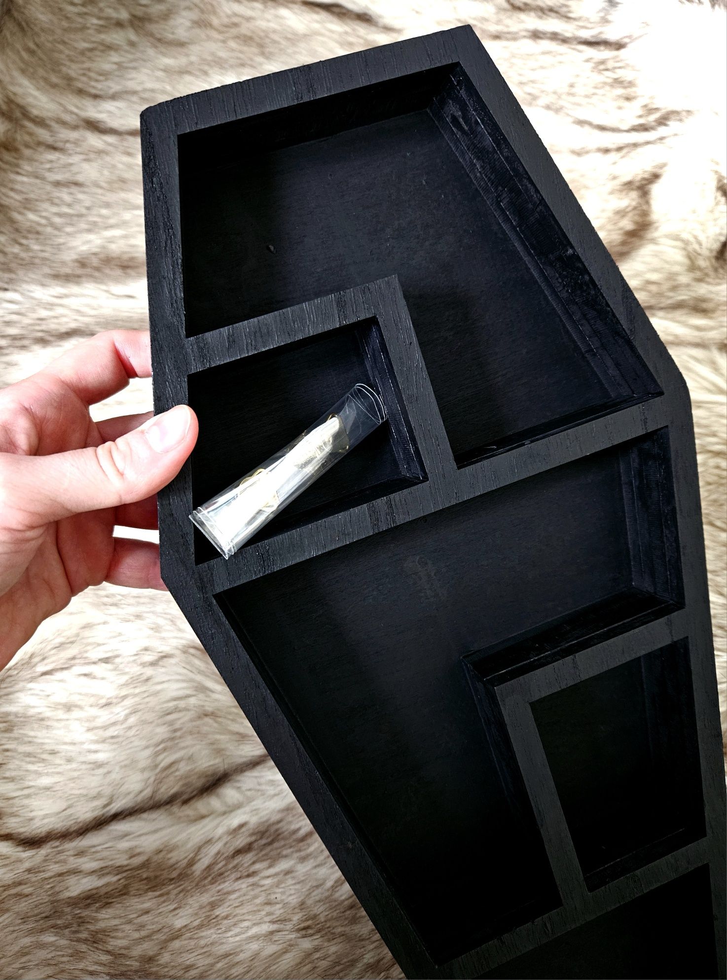 Półka trumna trumienka czarna coffin shelf