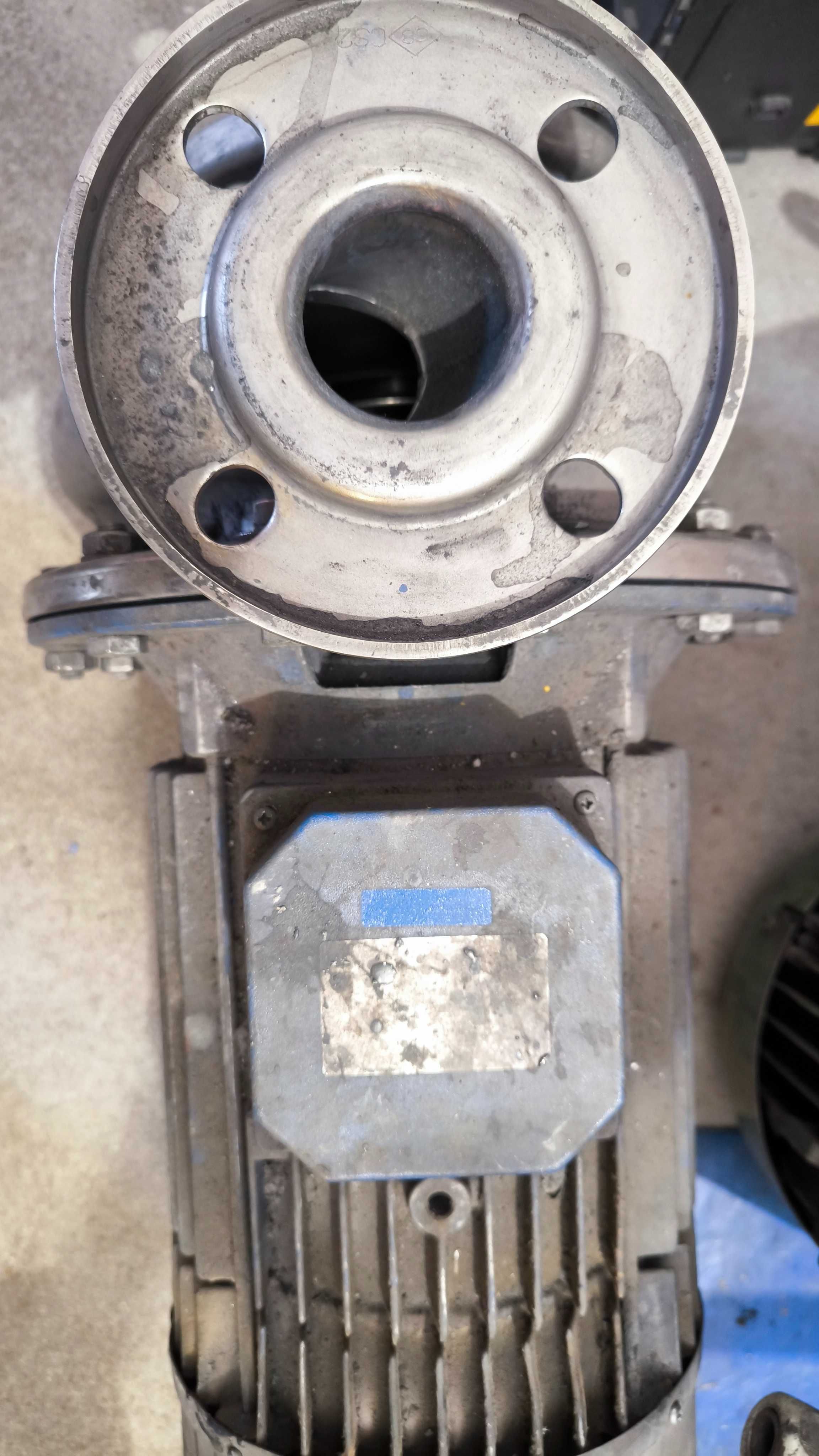 Pompa nierdzewna Ebara typ 3MHS/I 50 - 160/5.5 SIC IE3 - silnik 5,5kW