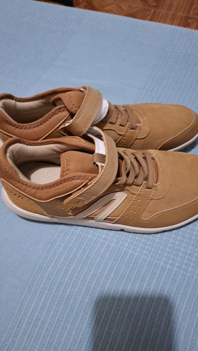 Botas como novas , pouco uso( entrego Lisboa)