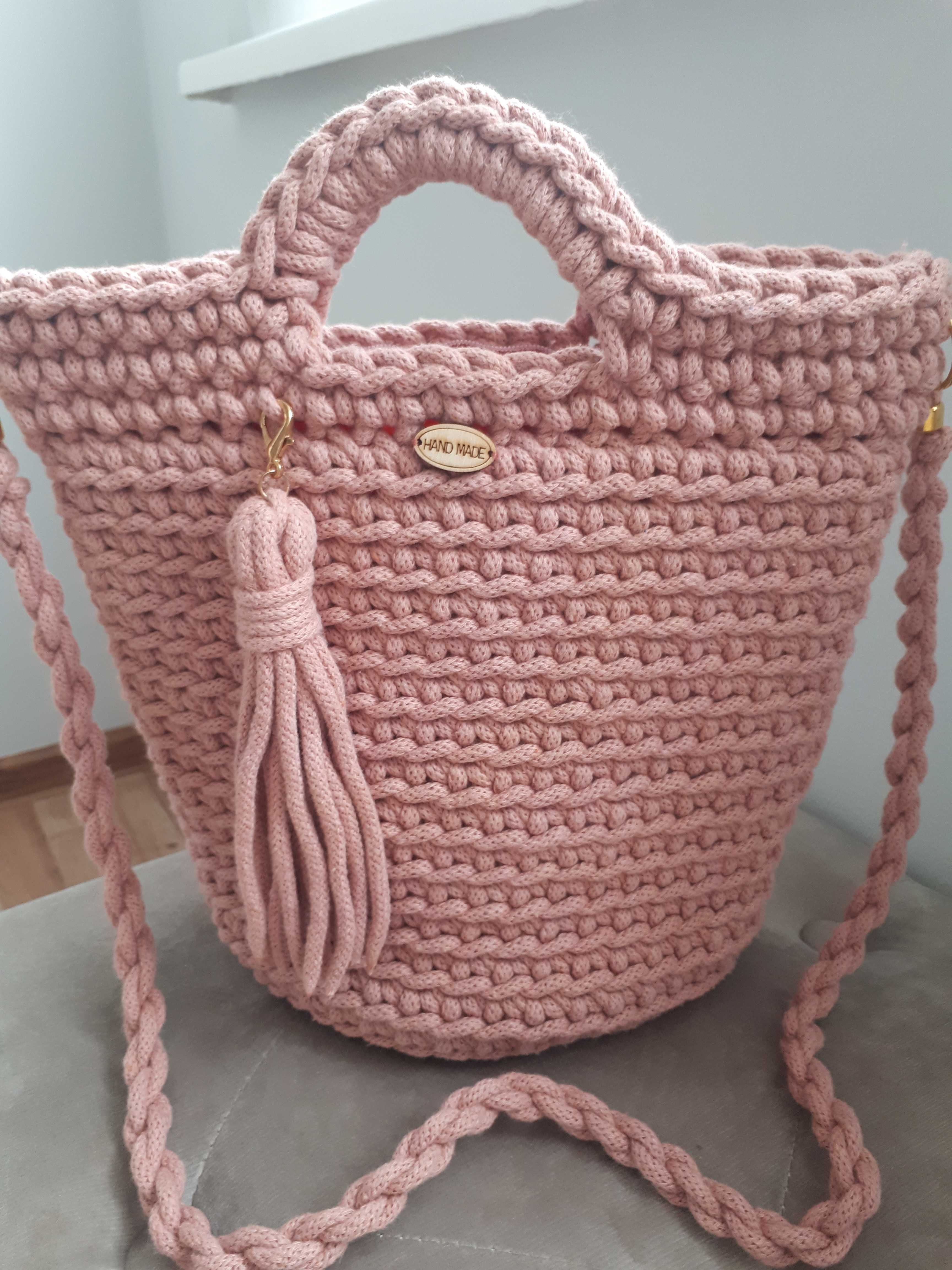 Torebka handmade  ze sznurka bawełnianego.Styl boho.