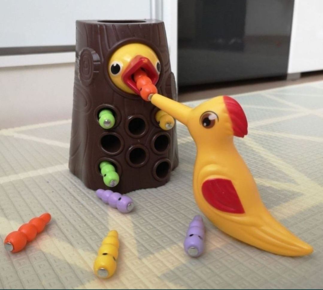 Nakarm ptaszka dzięcioł gra magnetyczna Montessori